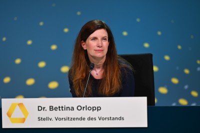 Dr. Bettina Orlopp