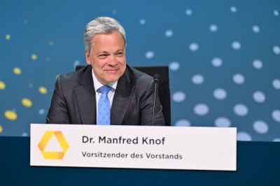 Dr. Manfred Knof