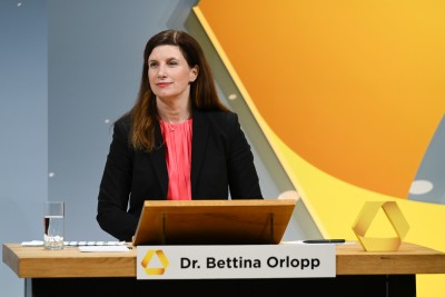 Dr Bettina Orlopp (2)