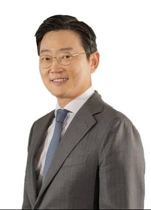 Portrait Dr Mike Jaeho Hyun, Senior Representative, Representative Office Seoul